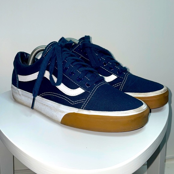Vans Other - Vans Old Skool Navy Blue/White Sneakers Size 9